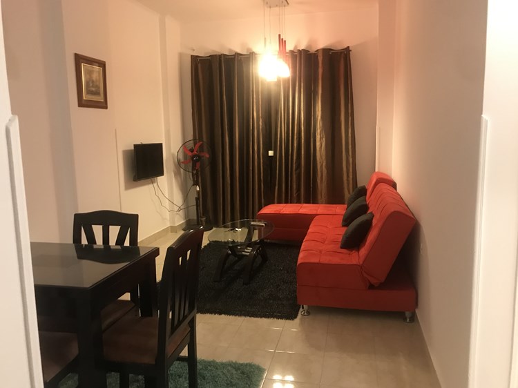Lovely 1 bedroom apartment in Hadaba Main Street view 