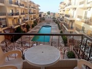 1BD-Wohnung mit Poolblick zum Verkauf in Hurghada, Anlage mit Pool Sky, Al Ahyaa. Direkt am Meer