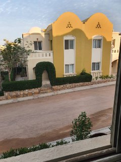 Furnished apartment with private garden in luxury compound with pools. Makadi Orascom city