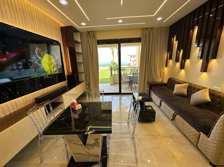 Meerblick, luxuriös möblierte 1BD-Wohnung zum Verkauf im Eliteprojekt The View Hurghada