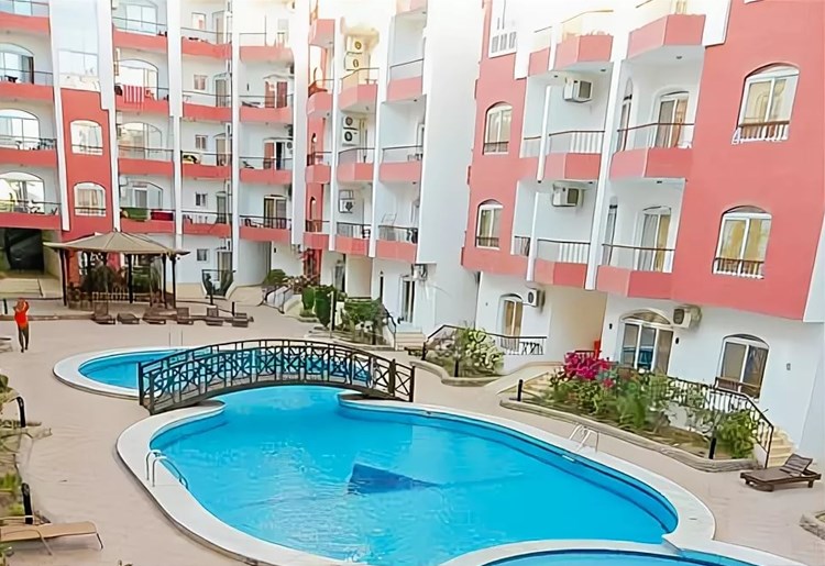 Heißes Angebot! Möblierte 1BD-Wohnung in Desert Pearl Hurghada, Kawther. Pool, in der Nähe des Meere