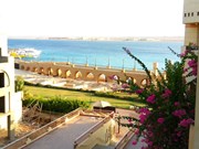 Apartment with DIRECT Sea view and priivaTe beach
