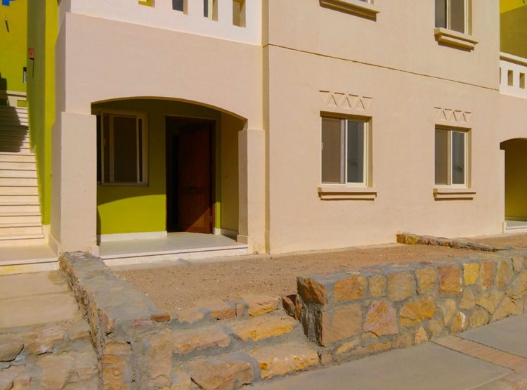 2 Schlafzimmer mit privatem Garten in Makadi Heights Orascom Stadt