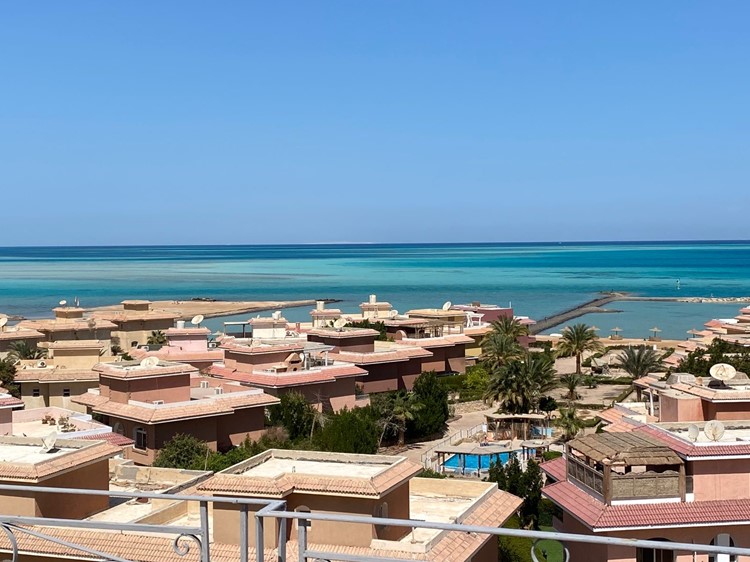 Side sea view, furnished & equipped 1BD for sale in Al Ahya, front of Turtles Beach Resort Hurghada
