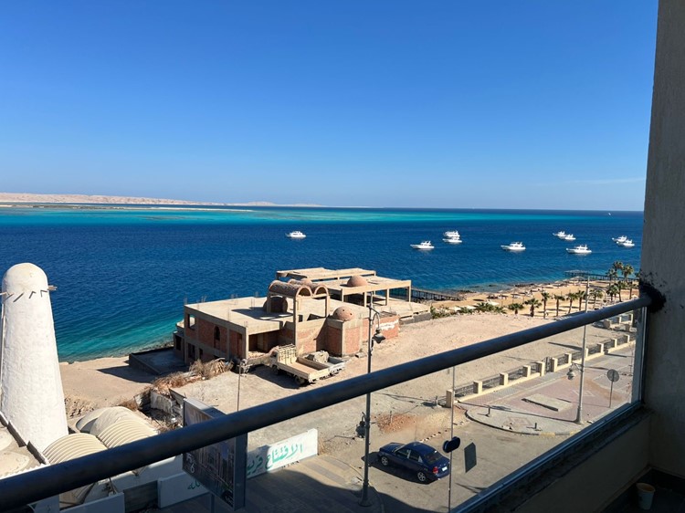 Luxuriöse 3-Zimmer-Wohnung mit Panoramablick auf das Meer zu verkaufen in Hurghada, neben Elite-Komp