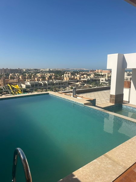 Zwei-Zimmer-Wohnung in Inter County, Hurghada / Pool / In der Nähe des Meeres / Grüner Vertrag