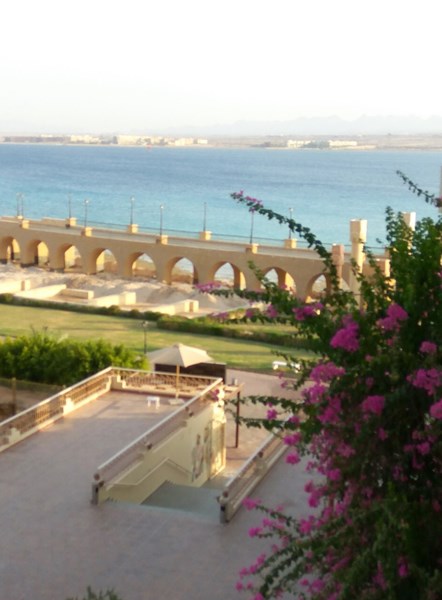 Two bedrooms apartment with private beach in Andalus compound with swimming pools in Sahl Hasheesh 
