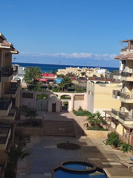 Sky 2 Resort Hurghada. Studio in Al Ahyaa area in compound with pool, near the sea 