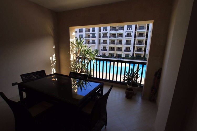 2 bedrooms for sale in Samra bay, heating pool, private beach 