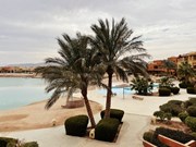 Удивительная 1-сп квартира с частным бассейном и лагуной, комплекс West Golf в Эль Гуне