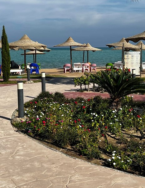 ein-Zimmer-Wohnung in Casablanca Beach Hurghada mit Hoteleinrichtungen|Privatstrand / Grüner Vertrag
