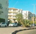 Leere 2BD Wohnung in Hurghada, Mubarak Bezirk 2, gegenüber dem alten Kauser Bezirk.