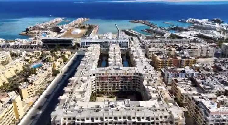 FLORENZA KHAMSIN HURGHADA | FURNISHED STUDIO FOR SALE IN HURGHADA NEAR THE SEA | COMPOUND WITH POOL