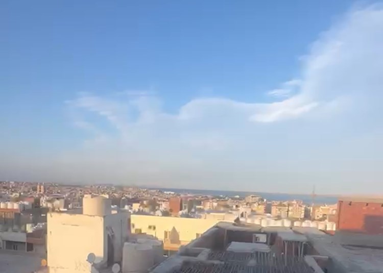 Grüne Contract-Immobilie in Hurghada / Zwei-Zimmer-Wohnung mit Meerblick im Stadtteil Hadaba