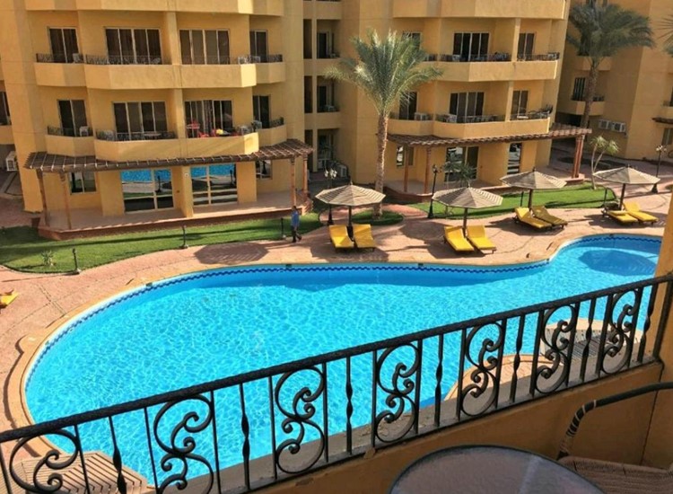 Furnished & equipped, pool view 1BD apartment in Elite compound British Resort Hurghada, Kawther