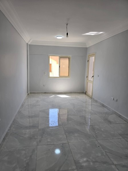 Fertige 2BD Wohnung zum Verkauf in Hurghada, Al Ahyaa, Star City Gebäude. Nahe am Strand