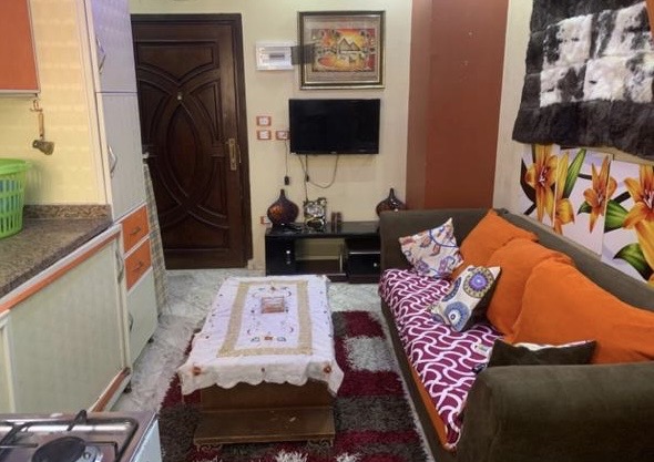 Hurghada Wohnung Grüner Vertrag. Möblierte Wohnung mit einem Schlafzimmer im Stadtteil Kawther, Metr