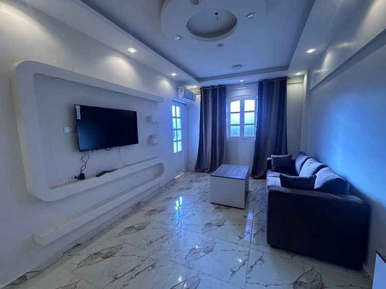 Wohnung zum Verkauf & zur Miete in Hurghada | Moderne möblierte 2BD-Wohnung in Al Ahyaa