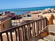 Wohnung in erster Linie zum Verkauf in Hurghada. 1BD-Wohnung mit Meerblick im Elite-Compound Turtles