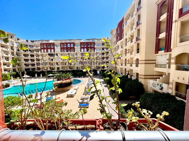 With amazing pool view, modern furnished studio for sale in Florenza Khamsin Hurghada. No annual fee